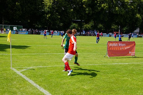 Com Together Cup
